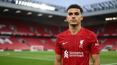 Liverpool F.C. are in talks with Paris Saint-Germain's Bradley Barcola, with the Reds prioritizing a move for the French...