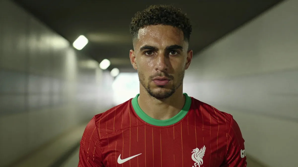Liverpool F.C. transfer hopes boosted as PSG signs Mika Godts for £47m, adding competition for the French winger