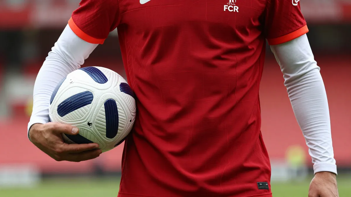 Liverpool F.C. vs Leeds United: Live Pre-Season Friendly Match Updates